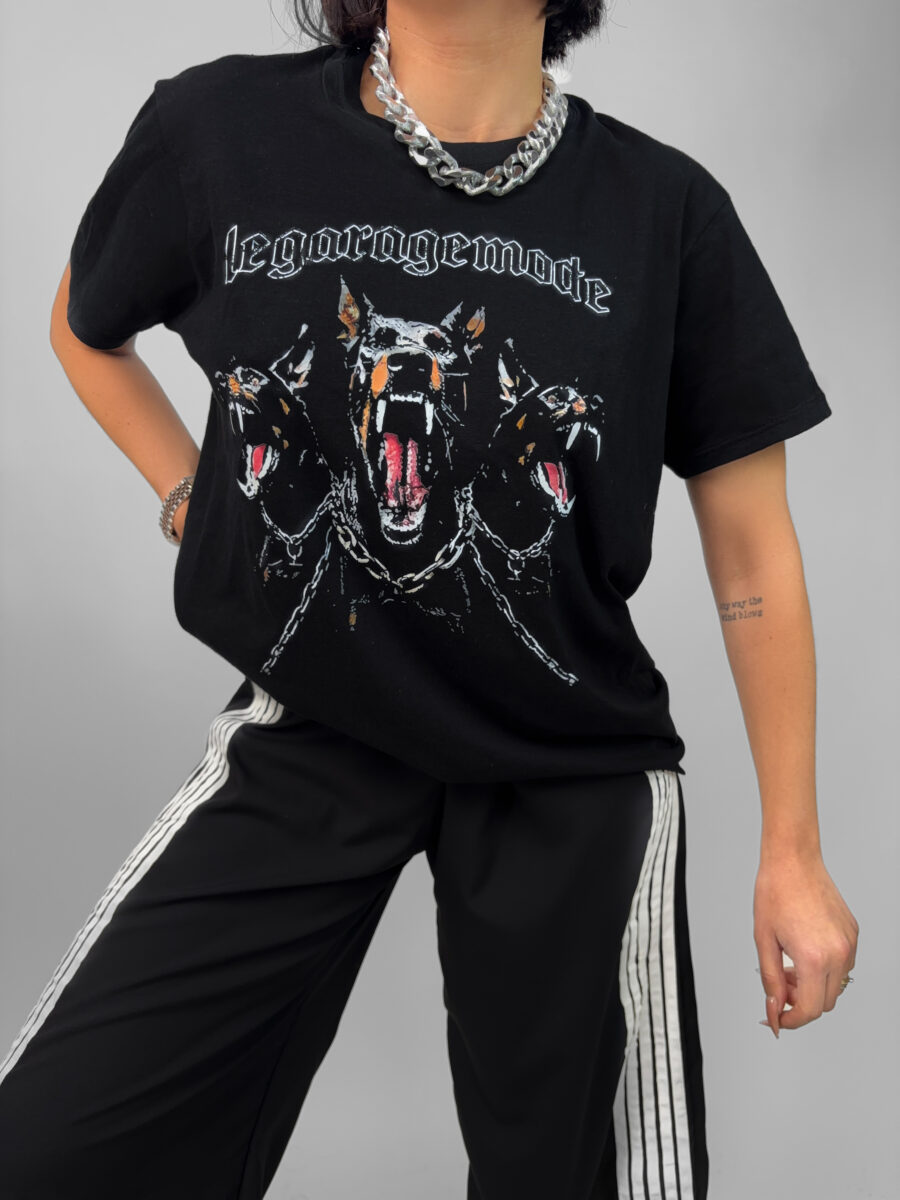 T-shirt Doberman