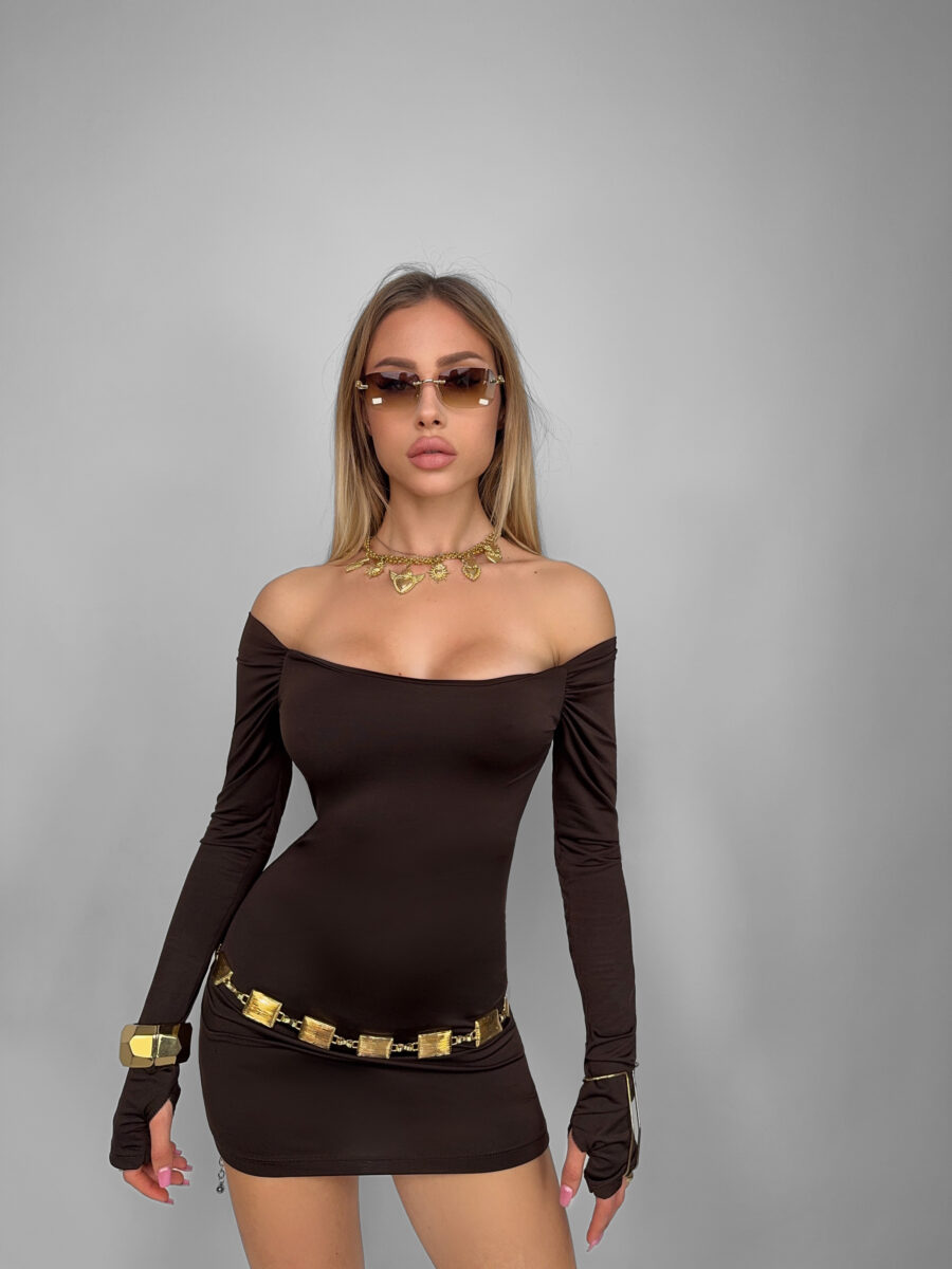 Abito Womanhood