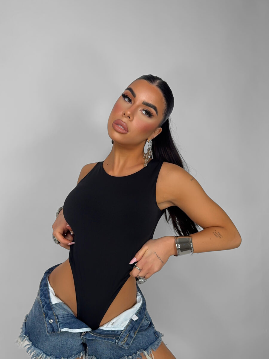 Body Zaira